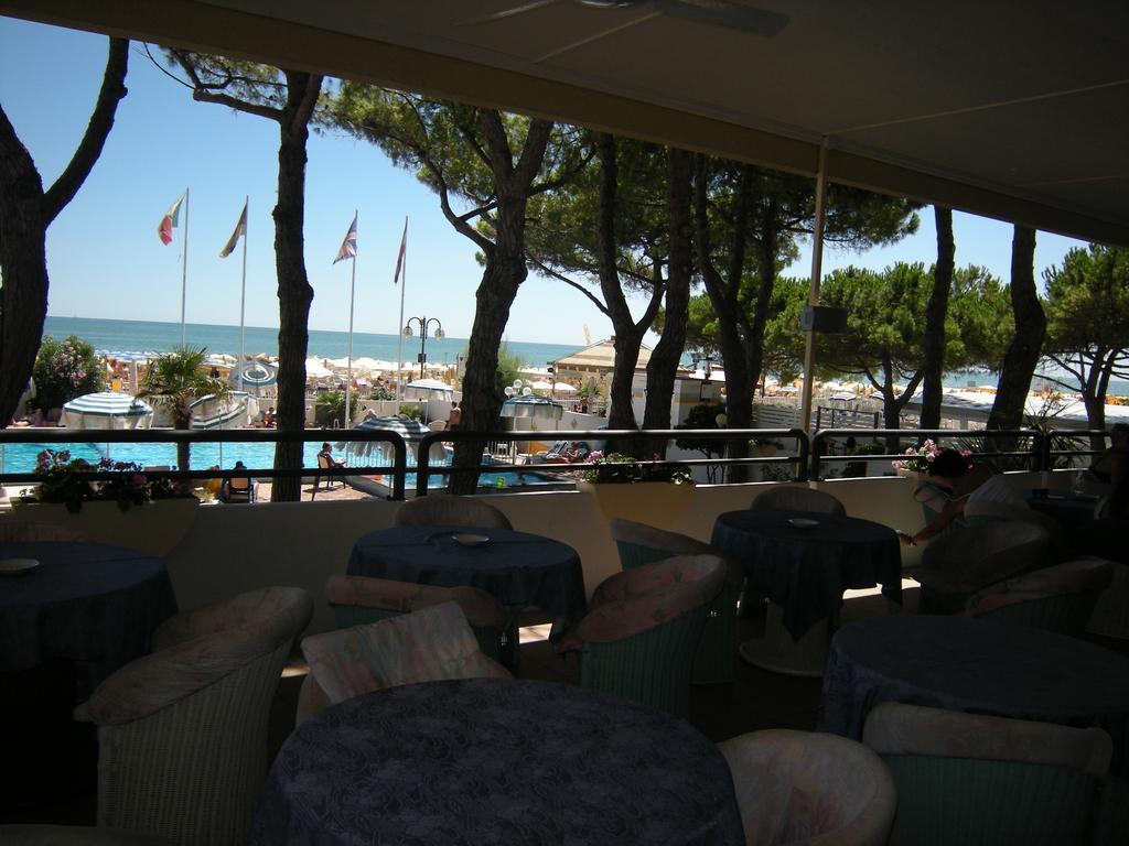 Hotel Ambasciatori Palace Lido di Jesolo Eksteriør billede